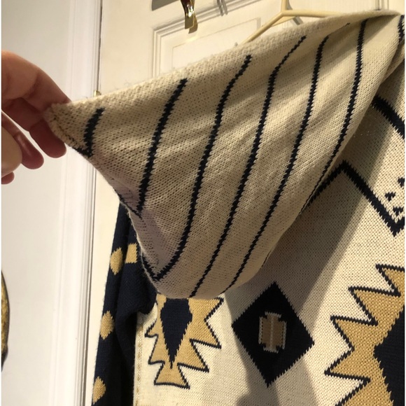 Aztec print cardigan - Picture 5 of 13